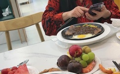 在办公室你轻点啊视频